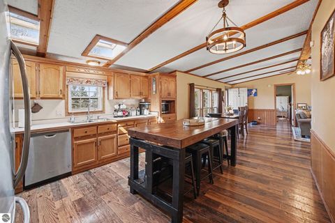 Tiny photo for 3949 S Alamando Road, St Louis, MI 48880 (MLS # 1943128)