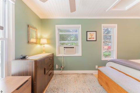 Tiny photo for 1667 Ewing Street, Traverse City, MI 49637 (MLS # 1949506)