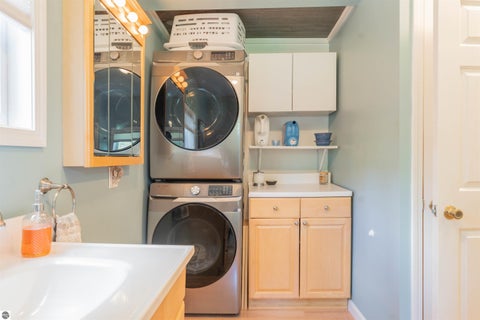 Tiny photo for 1667 Ewing Street, Traverse City, MI 49637 (MLS # 1949506)