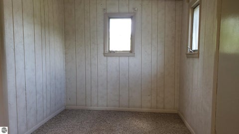 Tiny photo for 659 Prairie Street, Clare, MI 48617 (MLS # 1946954)