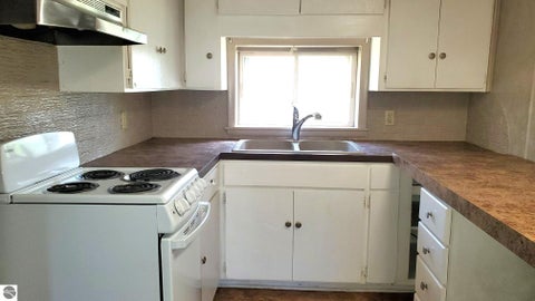 Tiny photo for 659 Prairie Street, Clare, MI 48617 (MLS # 1946954)