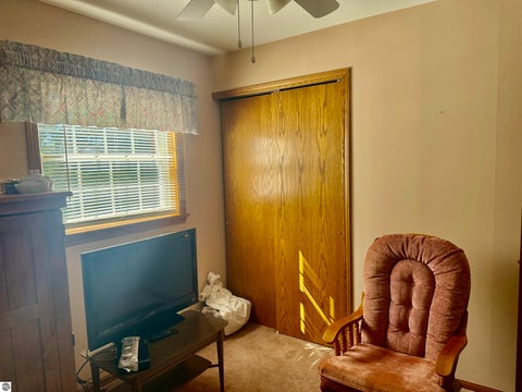 Tiny photo for 135 Fox Place, St Louis, MI 48880 (MLS # 1950931)