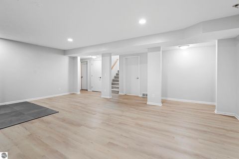 Tiny photo for 10268 E Twin Oaks Drive, Traverse City, MI 49684 (MLS # 1947262)