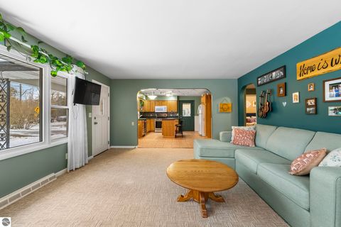 Tiny photo for 12289 Boyne City Road, Charlevoix, MI 49720 (MLS # 1941586)