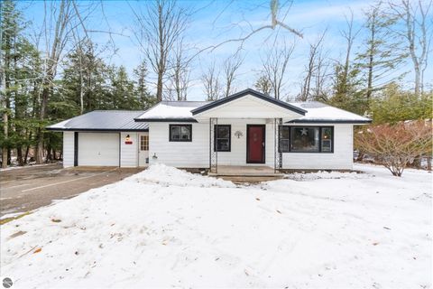 Photo of 12289 Boyne City Road, Charlevoix, MI 49720 (MLS # 1941586)