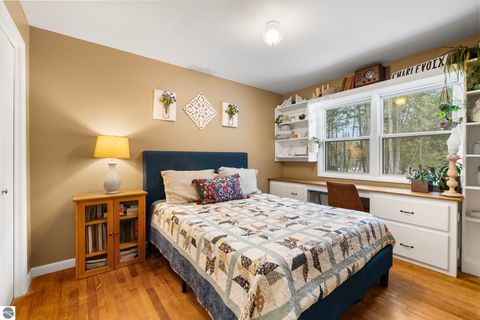 Tiny photo for 12289 Boyne City Road, Charlevoix, MI 49720 (MLS # 1941586)