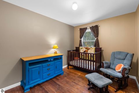 Tiny photo for 12289 Boyne City Road, Charlevoix, MI 49720 (MLS # 1941586)