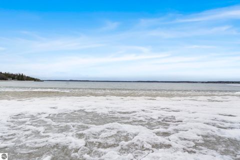 Tiny photo for 12289 Boyne City Road, Charlevoix, MI 49720 (MLS # 1941586)