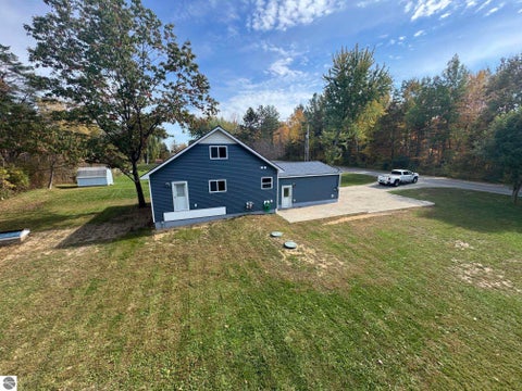 Tiny photo for 4120 Clendening Road, Gladwin, MI 48624 (MLS # 1951642)