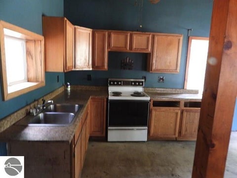 Tiny photo for 10332 Marx Road, Wellston, MI 49689 (MLS # 1950426)