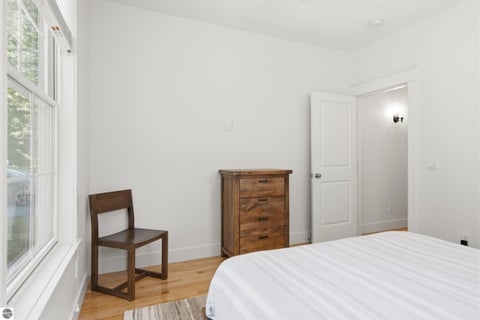 Tiny photo for 6 Twisted Oak KNL, Glen Arbor, MI 49636 (MLS # 1948094)
