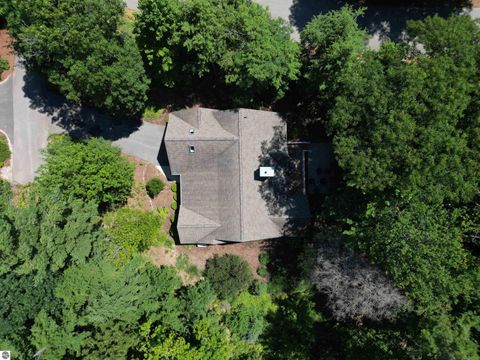 Tiny photo for 6 Twisted Oak KNL, Glen Arbor, MI 49636 (MLS # 1948094)
