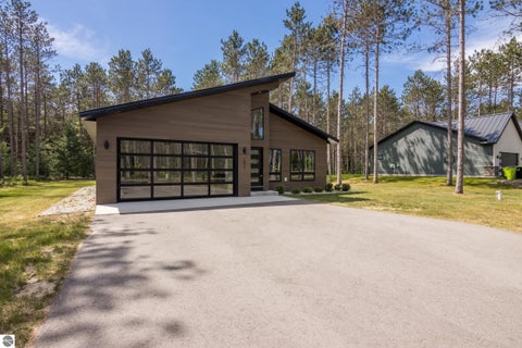 Photo of 1857 Cascade Trail, Traverse City, MI 49685 (MLS # 1946400)