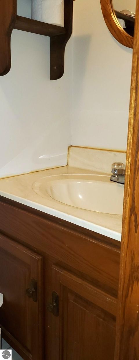 Tiny photo for 2704 W Deerfield Road, Mt Pleasant, MI 48858 (MLS # 1946998)