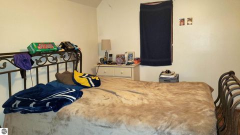 Tiny photo for 2704 W Deerfield Road, Mt Pleasant, MI 48858 (MLS # 1946998)