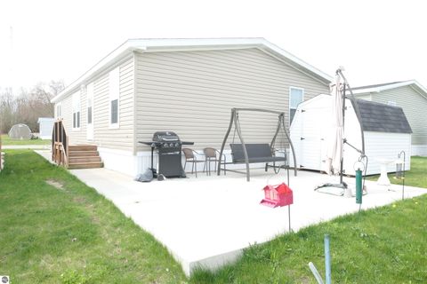 Tiny photo for 1259 Concord, Mt Pleasant, MI 48858 (MLS # 1943014)