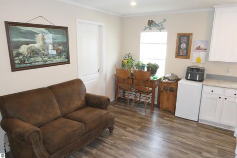 Tiny photo for 1259 Concord, Mt Pleasant, MI 48858 (MLS # 1943014)