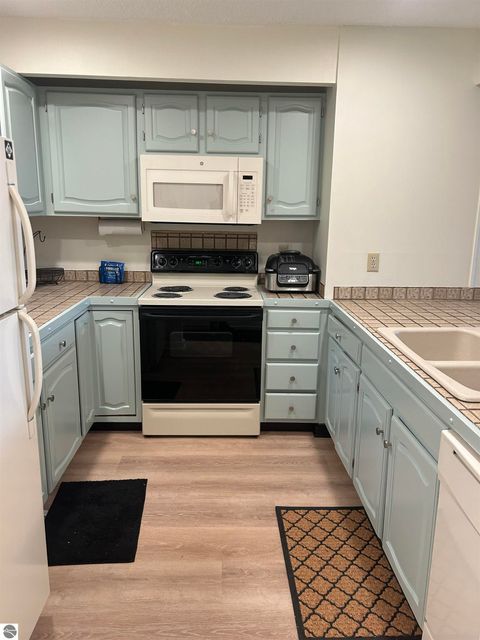 Tiny photo for 4673 N Crossover Drive, Bellaire, MI 49615 (MLS # 1943134)