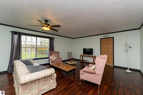 Tiny photo for 464 N Rolland Road, Weidman, MI 48893 (MLS # 1944894)