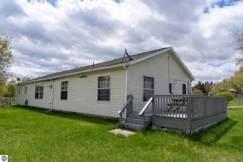 Tiny photo for 464 N Rolland Road, Weidman, MI 48893 (MLS # 1944894)