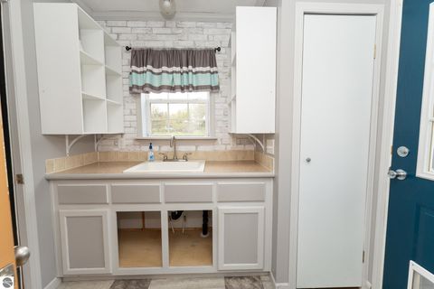 Tiny photo for 464 N Rolland Road, Weidman, MI 48893 (MLS # 1944894)