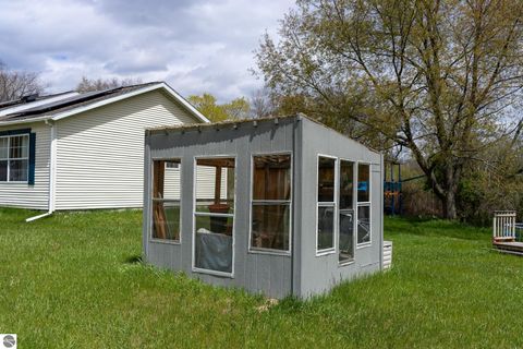 Tiny photo for 464 N Rolland Road, Weidman, MI 48893 (MLS # 1944894)