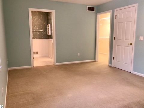 Tiny photo for 1655 E Gaylord Street, Mt Pleasant, MI 48858 (MLS # 1941506)