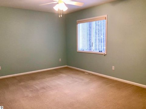 Tiny photo for 1655 E Gaylord Street, Mt Pleasant, MI 48858 (MLS # 1941506)