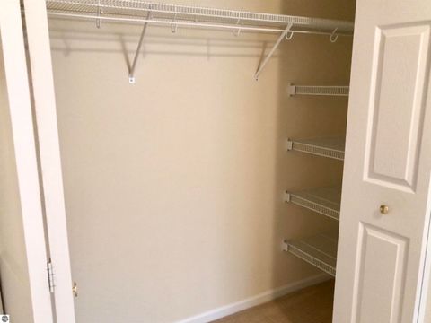 Tiny photo for 1655 E Gaylord Street, Mt Pleasant, MI 48858 (MLS # 1941506)