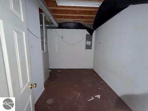 Tiny photo for 21820 Apache Pass, Reed City, MI 49677 (MLS # 1941861)