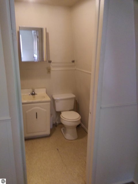 Tiny photo for 628 Oak, Mt Pleasant, MI 48858 (MLS # 1941788)