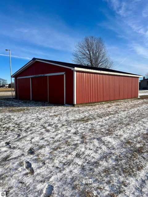 Tiny photo for 1523 E Clark Road, St Louis, MI 48880 (MLS # 1941792)