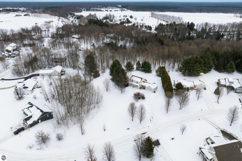 Tiny photo for 834 Shamrock Lane, Traverse City, MI 49696 (MLS # 1942317)