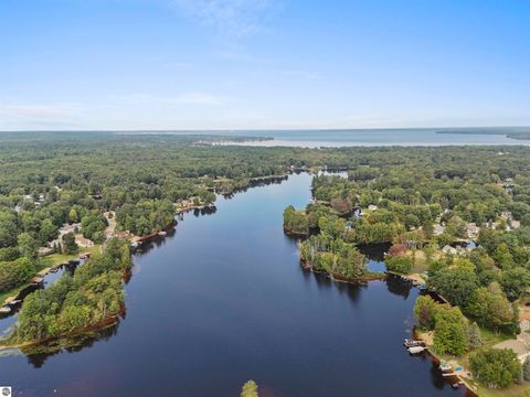 Tiny photo for 138 Hazelwood Drive, Prudenville, MI 48651 (MLS # 1943082)