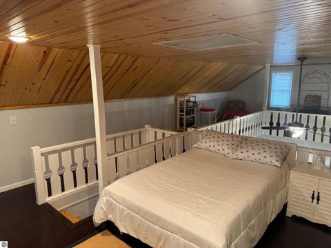 Tiny photo for 138 Hazelwood Drive, Prudenville, MI 48651 (MLS # 1943082)