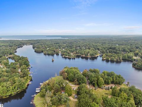 Tiny photo for 138 Hazelwood Drive, Prudenville, MI 48651 (MLS # 1943082)