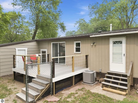 Tiny photo for 1250 Laurel Street, Cadillac, MI 49601 (MLS # 1948086)