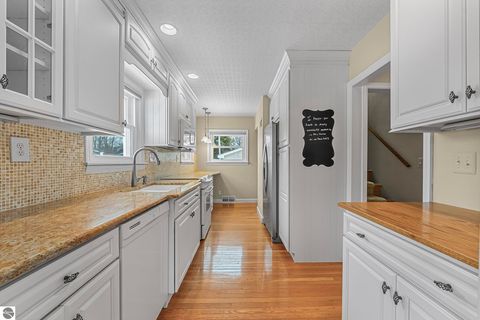 Tiny photo for 1415 S Union, Traverse City, MI 49684 (MLS # 1941702)