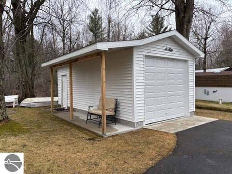 Tiny photo for 1180 Cranberry Pike, East Tawas, MI 48730 (MLS # 1943746)