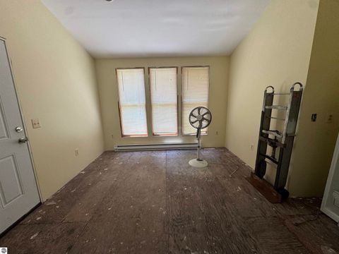 Tiny photo for 213 N Pine Street, Lake City, MI 49651 (MLS # 1941907)