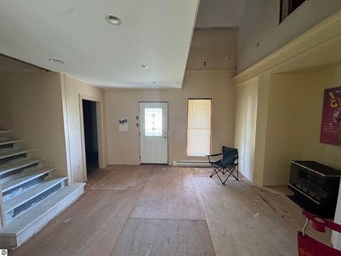 Tiny photo for 213 N Pine Street, Lake City, MI 49651 (MLS # 1941907)