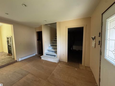 Tiny photo for 213 N Pine Street, Lake City, MI 49651 (MLS # 1941907)