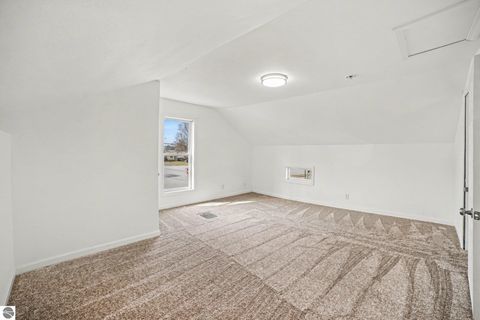 Tiny photo for 419 W Washington Avenue, St Louis, MI 48880 (MLS # 1943248)