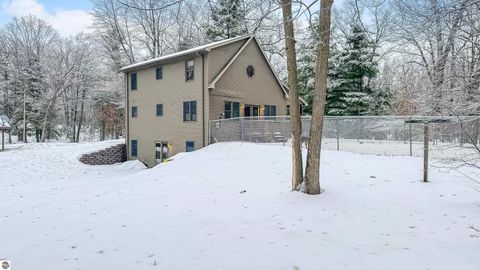 Tiny photo for 1612 S 47 3/4 Road, Cadillac, MI 49601 (MLS # 1941370)
