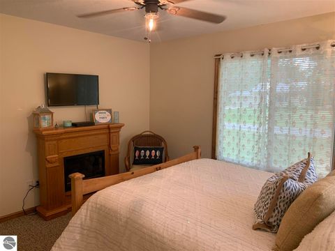 Tiny photo for 233 W Logan Street, Lake City, MI 49651 (MLS # 1942323)