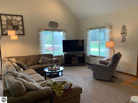 Tiny photo for 233 W Logan Street, Lake City, MI 49651 (MLS # 1942323)