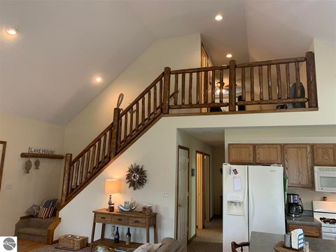 Tiny photo for 233 W Logan Street, Lake City, MI 49651 (MLS # 1942323)