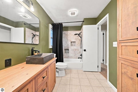 Tiny photo for 304 S Pine Street, Lake City, MI 49651 (MLS # 1950055)