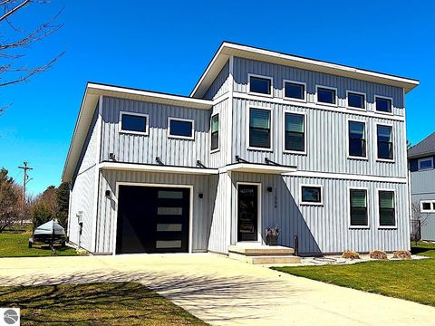 Photo of 11566 S Sunset Drive, Empire, MI 49630 (MLS # 1944356)