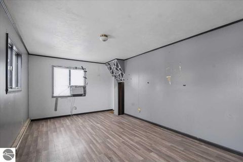 Tiny photo for 337 E Cottage, Shepherd, MI 48883 (MLS # 1941608)